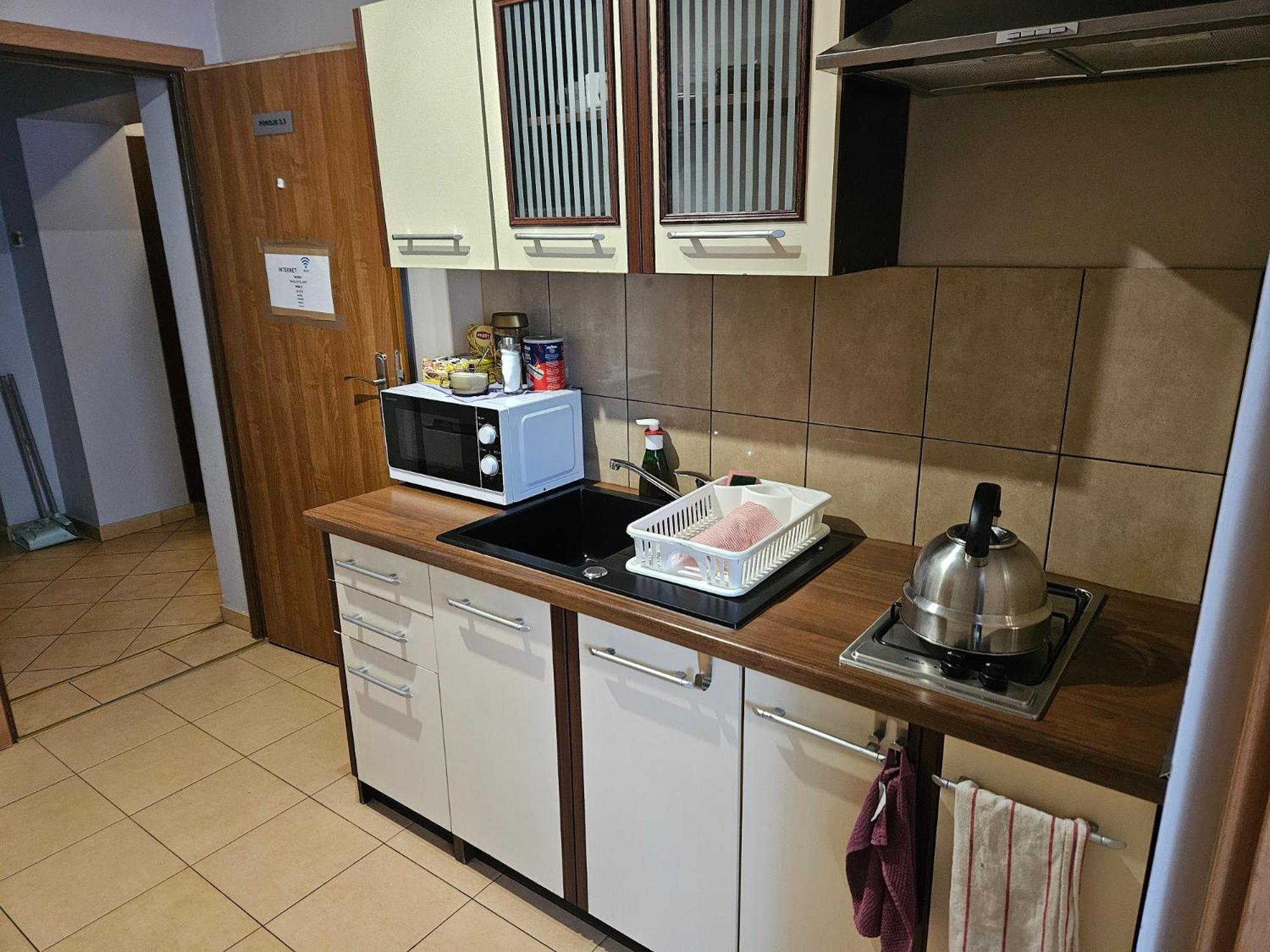 Taniespanie Rokietnica Rokietnica  Exteriér fotografie