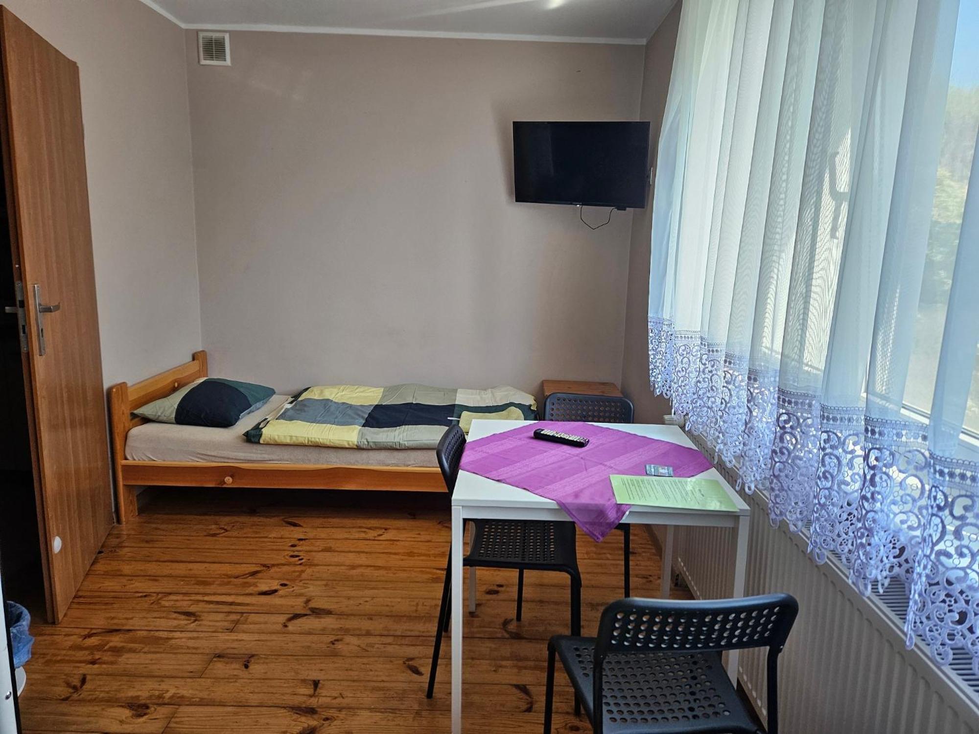 Taniespanie Rokietnica Rokietnica  Exteriér fotografie