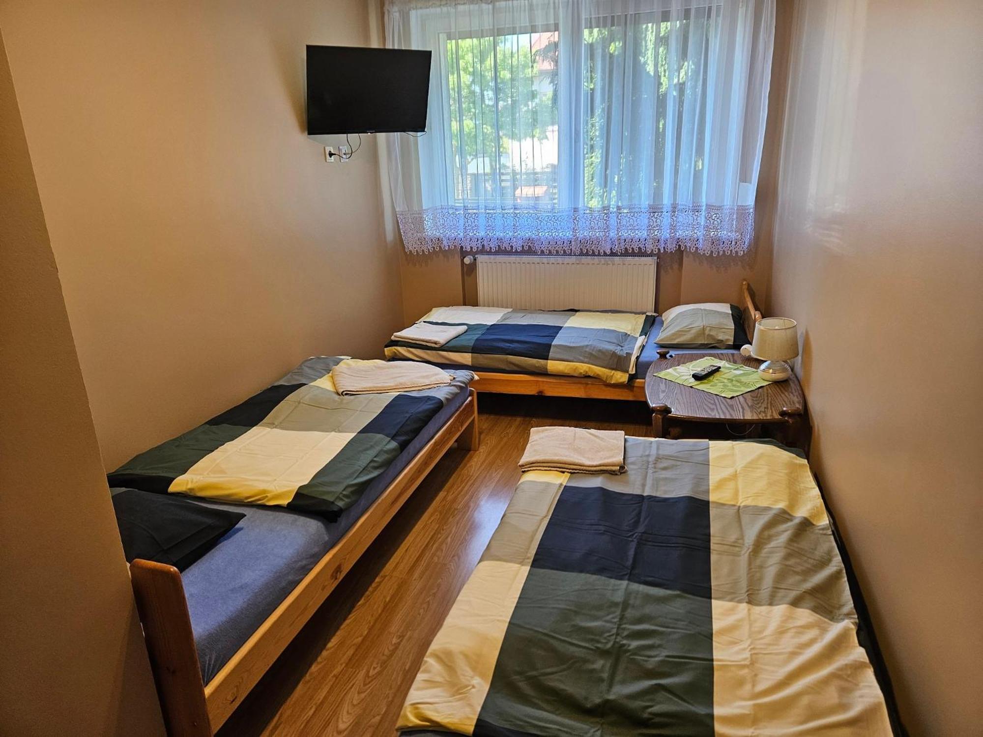 Taniespanie Rokietnica Rokietnica  Exteriér fotografie